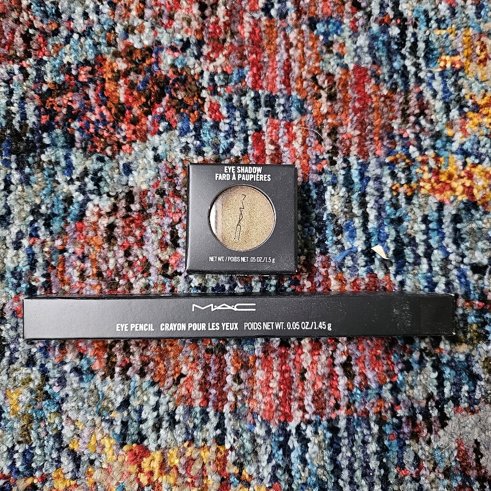 MAC makeup bundle